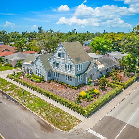 Bed and Breakfast The Kenwood Gables Sankt Petersburg Exterior foto